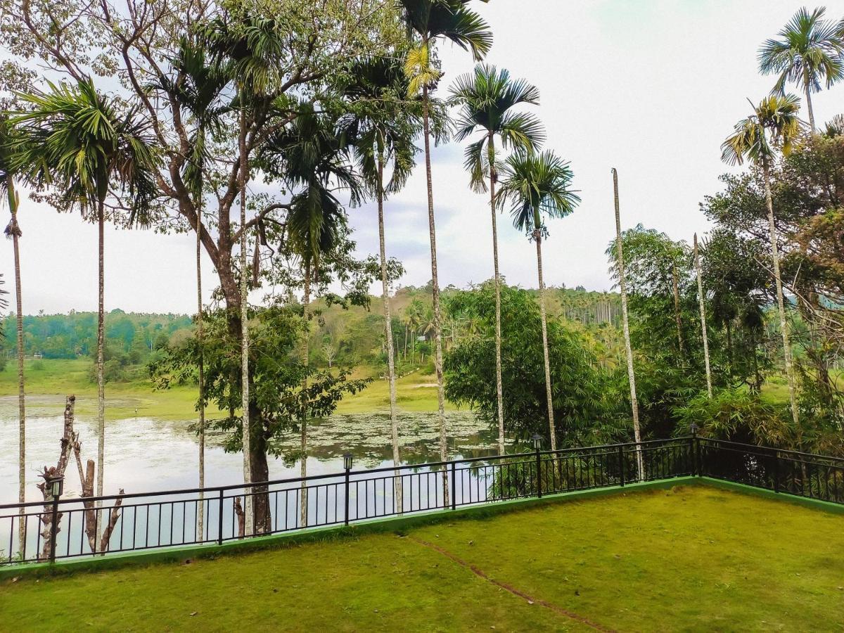 The Wave Lakeview Resort & Spa ワイナード エクステリア 写真
